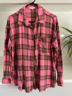 white birch lightweight Pink and Green Plaid Button-Down Shirt, like new